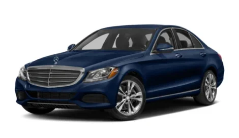 Mercedes-Benz E-Class (Automatisk, 2.0 L Bensin)-uthyrning i Alicante