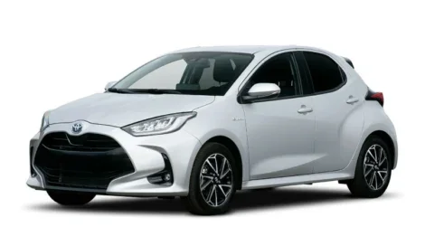Toyota Yaris (Automatisk, 1.5 L Bensin)-uthyrning i Alicante