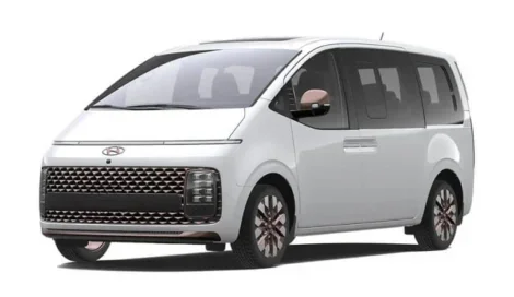 Hyundai Staria (Automatisk, 3.5 L Bensin)-uthyrning på Teneriffa