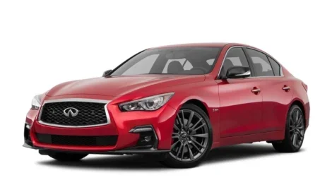 Infiniti Q50 (Automatisk, 2.0 L Bensin)-uthyrning i Alicante