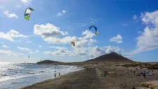 El Medano: En livfull, surfcentrerad kuststad på Teneriffa
