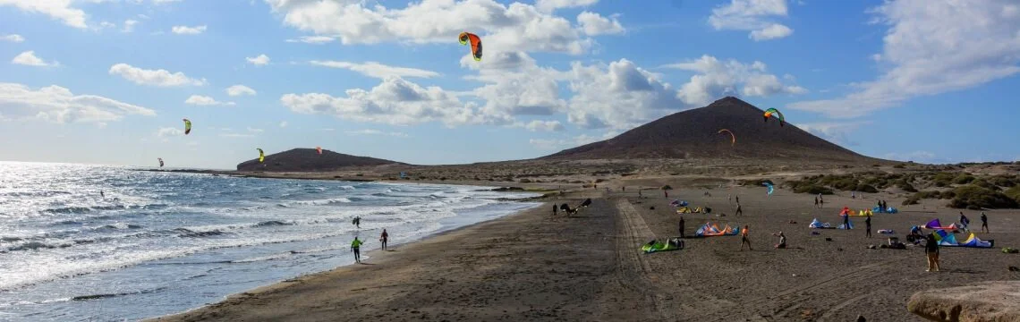 El Medano: En livfull, surfcentrerad kuststad på Teneriffa