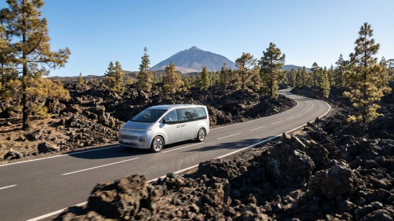 Hyundai Staria Körrecension på Teneriffa