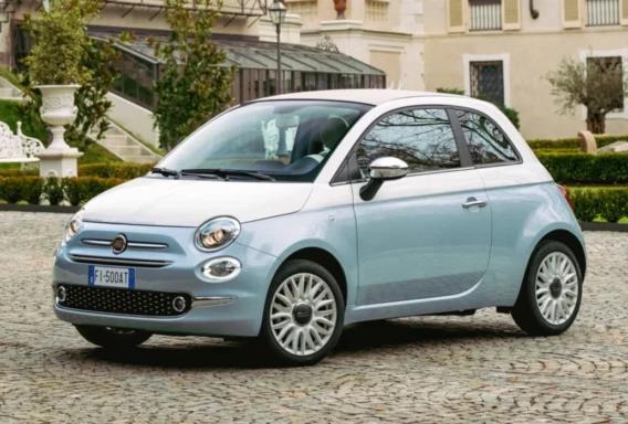 Fiat 500 (Manuell, 1.2 L, 4 platser)