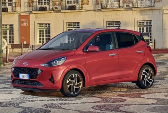 Hyundai i20 (Automat, 1.2 L, 5 platser)