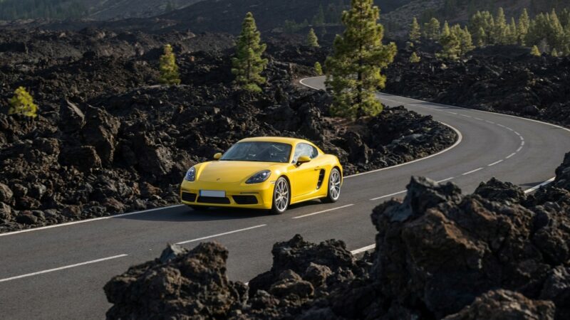 Körrecension av Porsche 718 Cayman på Teneriffa