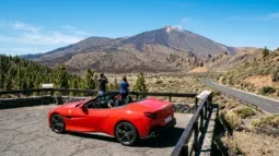 Att hyra en Ferrari på Teneriffa: Vad det kostar och hur dagen fungerar