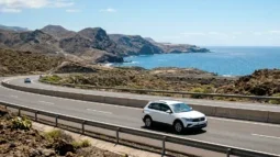 Tenerife South Airport kontra Tenerife North: Vilken flygplats du ska flyga till och hyra bil på